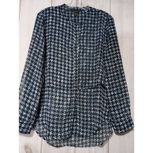 Banana Republic Shirt Ladies Large Petite Semi‎ Sheer Button Front - Picture 1 of 8